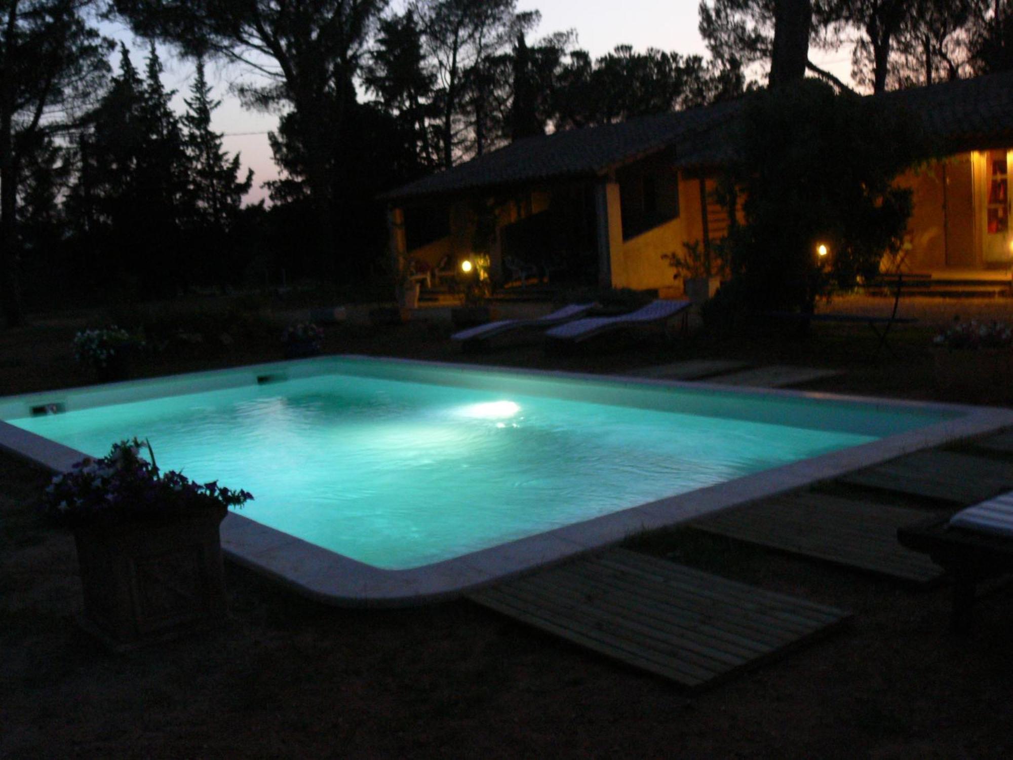 La Coudouliere Hotell Saint-Rémy-de-Provence Rum bild